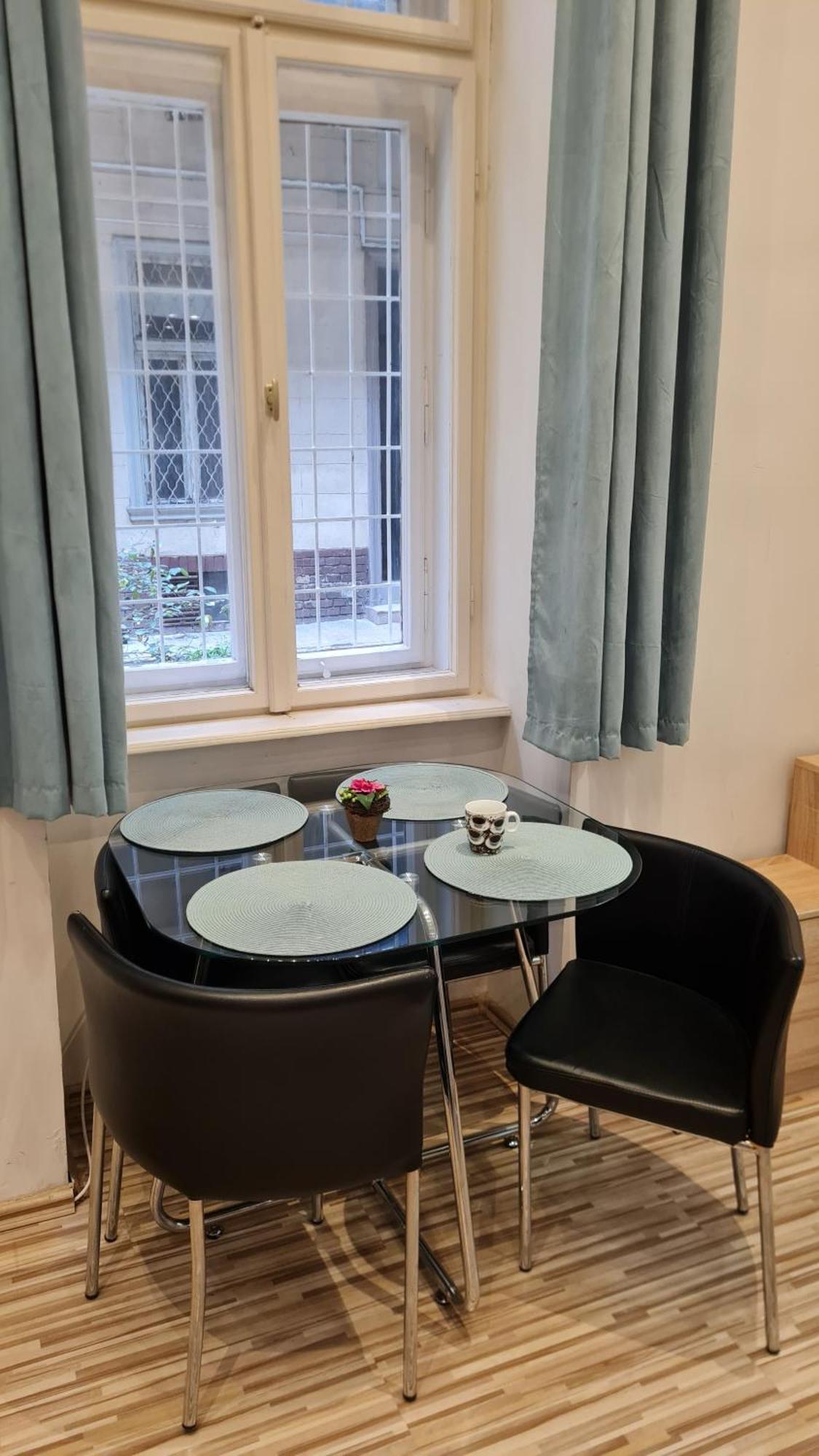 Maxim Apartman بودابست المظهر الخارجي الصورة